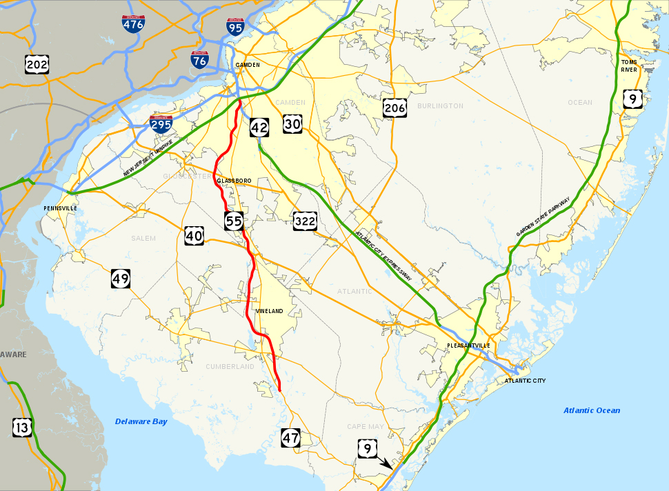 Route 55 I Washington Township Gjenåpner etter Nedleggelse I Timevis På Grunn Av Veltet Traktor-Trailer