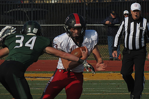 Haddonfield-West Deptford Stage Yet Another Classic Football Game