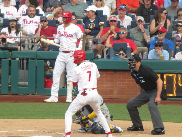 Phillies' Trea Turner still looking to turn the corner