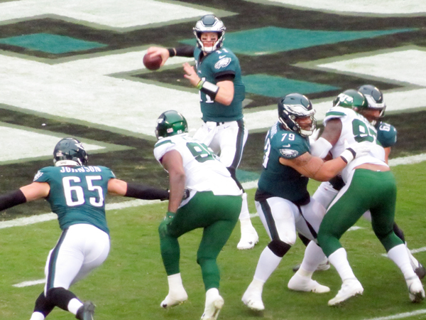 Eagles Face Must-Win Situation Against the Rival Dallas Cowboys