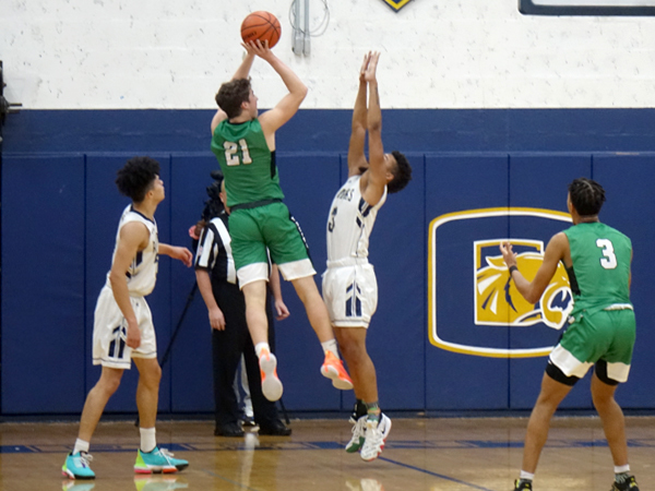 West Deptford boys’ Basketball Looking for a Healthy Second Half