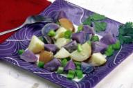 BRINGING COLOR TO THE TABLE